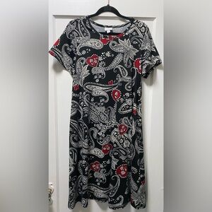 LuLaRoe Black Dress with Red and White Paisley hearts & pockets